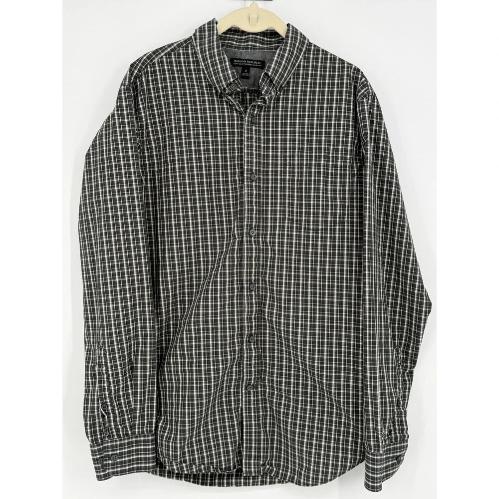Banana Republic Men's Long Sleeve Button Down Medium